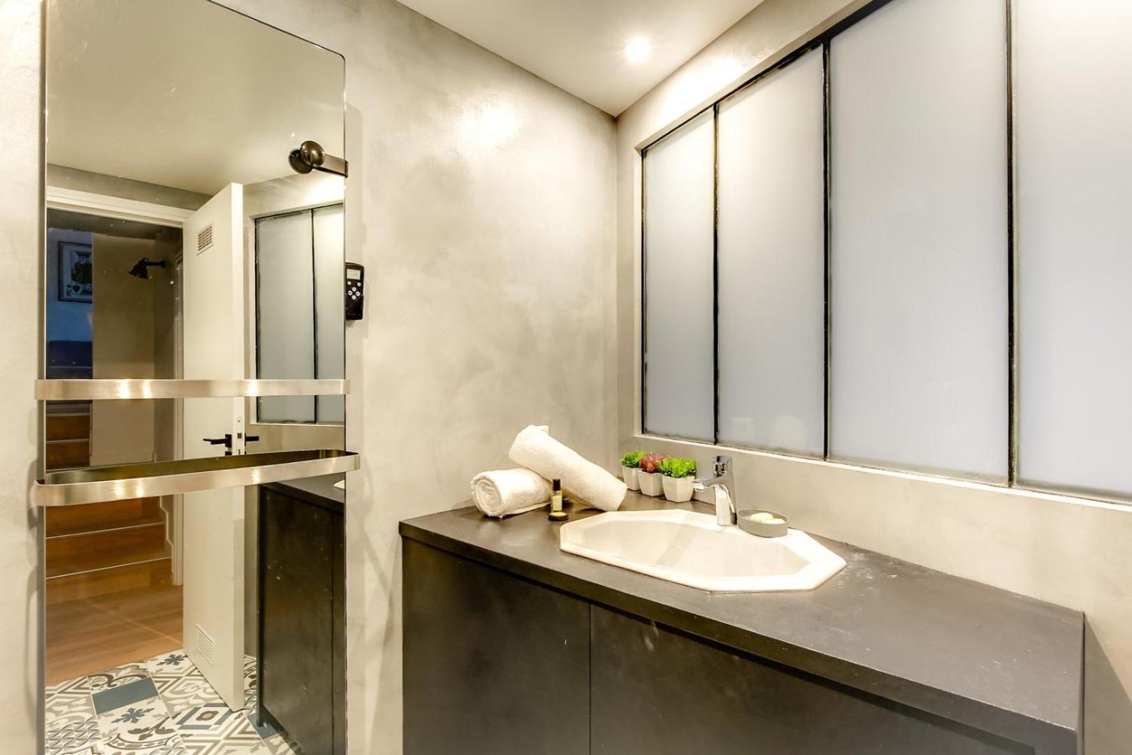 Apartmán Guestready - Stylish Flat In The Heart Of Paříž Exteriér fotografie